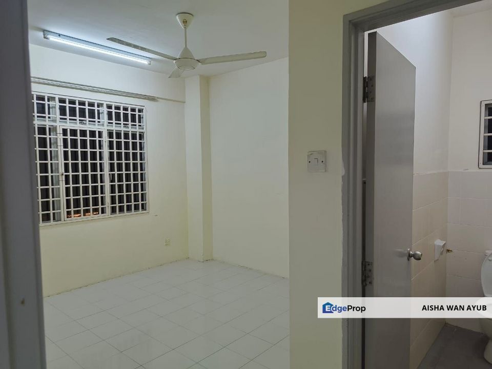 Condominium Desa Pelangi Sungai Merab Kajang For Sale Nearby SK Desa Putra, Selangor, Kajang