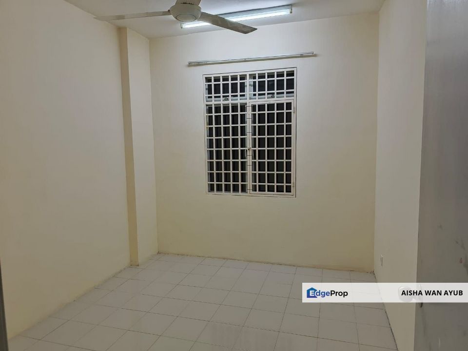 Condominium Desa Pelangi Sungai Merab Kajang For Sale Nearby SK Desa Putra, Selangor, Kajang