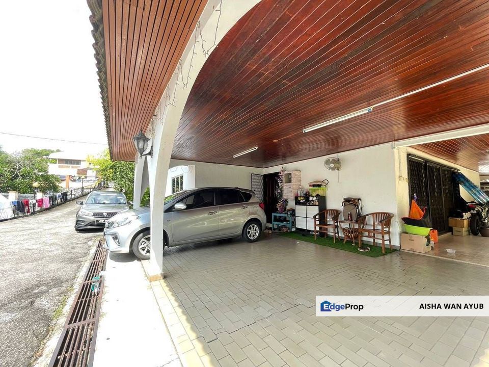 1 Storey Bungalow Bandar Baru Bangi Seksyen 2 For Sale Large Land 10,100 sqft with Orchard, Selangor, Bangi