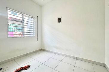 Taman Pelangi Semenyih 2