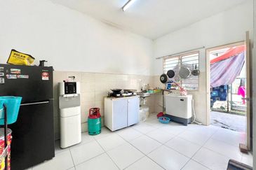 Taman Pelangi Semenyih 2