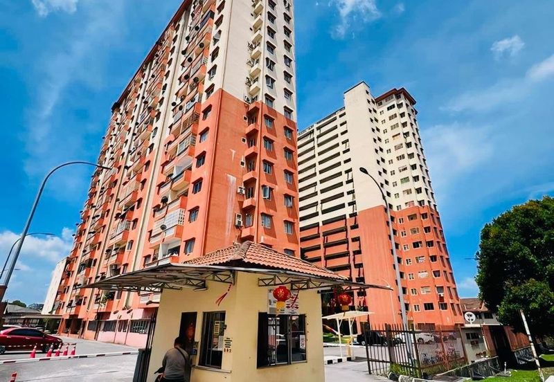 Sri Dahlia Apartment