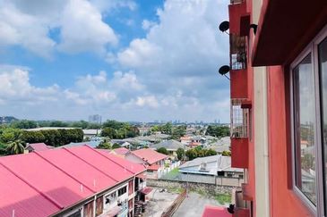 Sri Dahlia Apartment