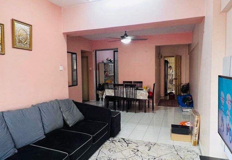 Sri Dahlia Apartment