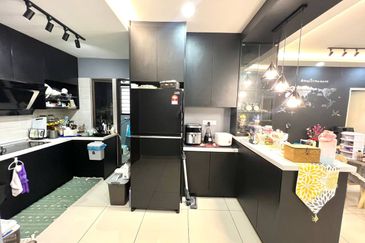 Residensi Zamrud (Zamrud Residensi)