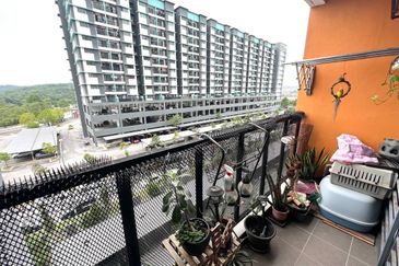 Residensi Zamrud (Zamrud Residensi)