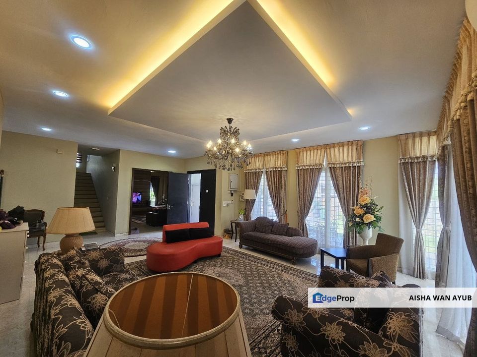 Double Storey Bungalow Anjung Residensi Amandiri Saujana Impian Kajang For Sale | Fully Renovated, Selangor, Kajang