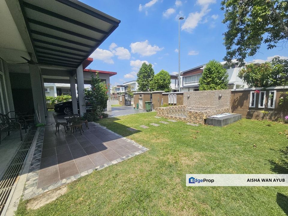 Double Storey Bungalow Anjung Residensi Amandiri Saujana Impian Kajang For Sale | Fully Renovated, Selangor, Kajang