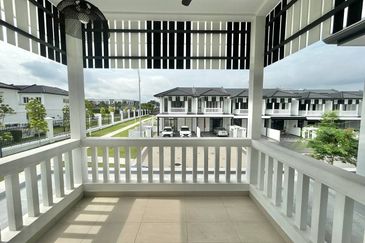 Mellowood @ Eco Majestic