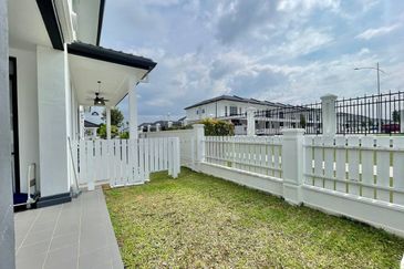 Mellowood @ Eco Majestic