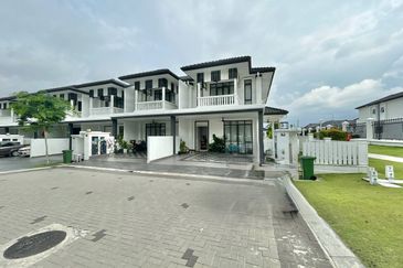 Mellowood @ Eco Majestic