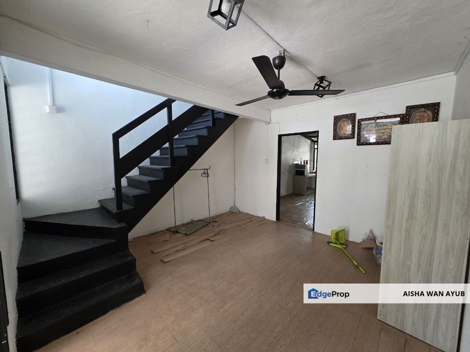 Endlot Double Storey Terrace West Country Seksyen 5 Bandar Baru Bangi | Renovated | Near Hentian Kajang, KTM Jalan Reko, Selangor, Bangi