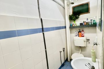 Pangsapuri Putra Damai