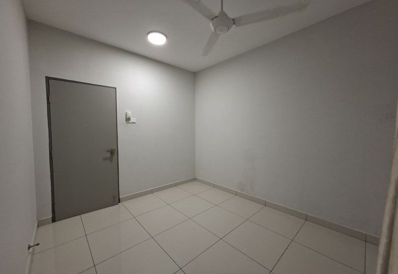 Aurora Residence @ Lake Side City