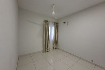 Aurora Residence @ Lake Side City