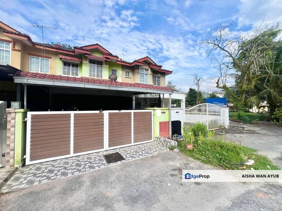 Double Storey Terrace Taman Seri Mewah Kajang | Renovated & Facing Open, Selangor, Kajang