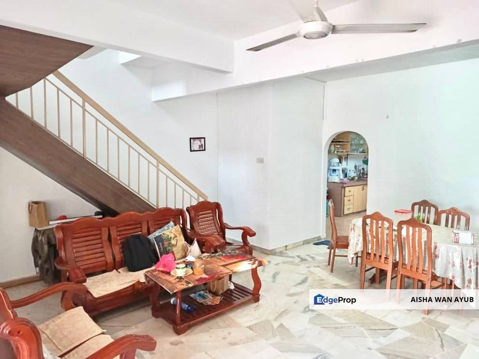 Double Storey Terrace Taman Koperasi Ceupacs Kajang Extended Kitchen | Near MRT Bukit Dukung, Selangor, Kajang
