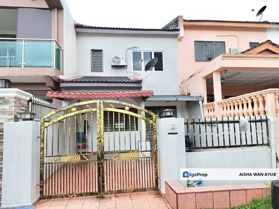 Double Storey Terrace Taman Koperasi Ceupacs Kajang Extended Kitchen | Near MRT Bukit Dukung, Selangor, Kajang