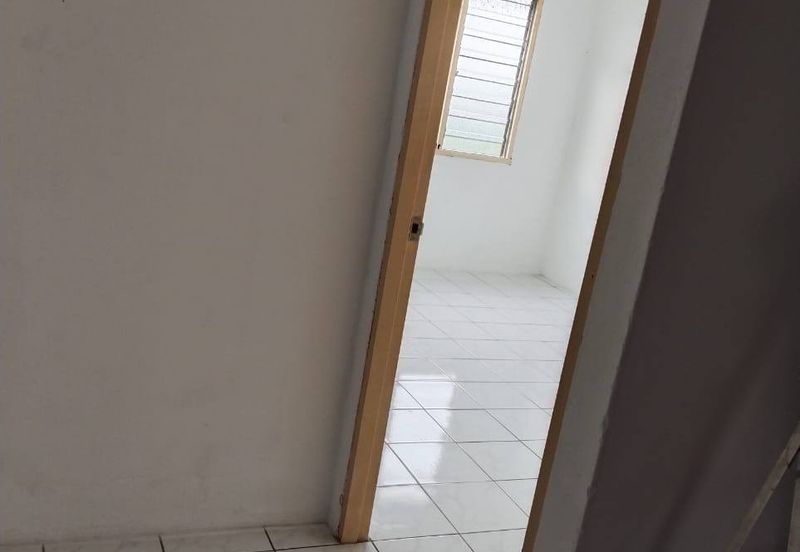 Pangsapuri Baiduri, Bandar Tasik Kesuma