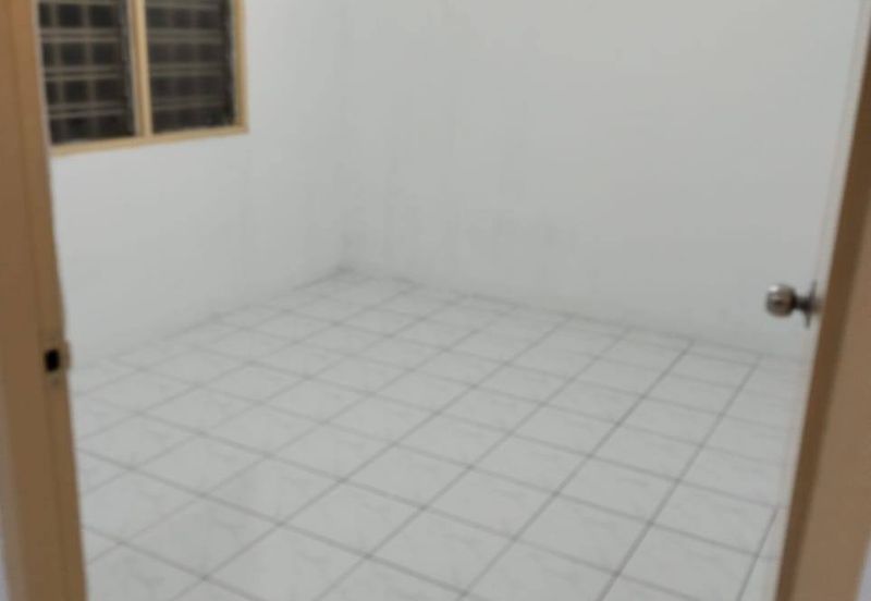 Pangsapuri Baiduri, Bandar Tasik Kesuma