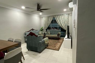 Puncak Hijauan (Hijauan Heights)