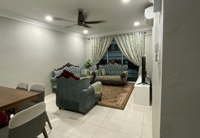 Puncak Hijauan (Hijauan Heights)