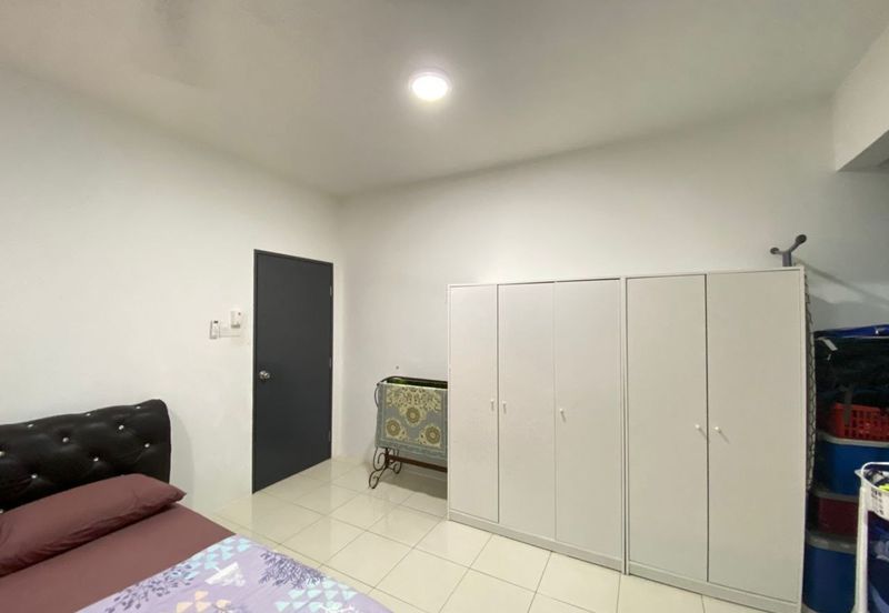 Puncak Hijauan (Hijauan Heights)