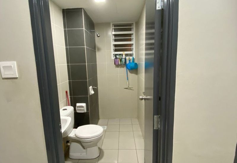 Puncak Hijauan (Hijauan Heights)