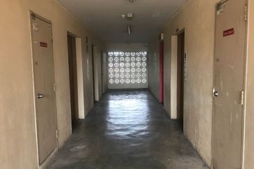 Pangsapuri Putra Damai