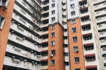 Pangsapuri Putra Damai