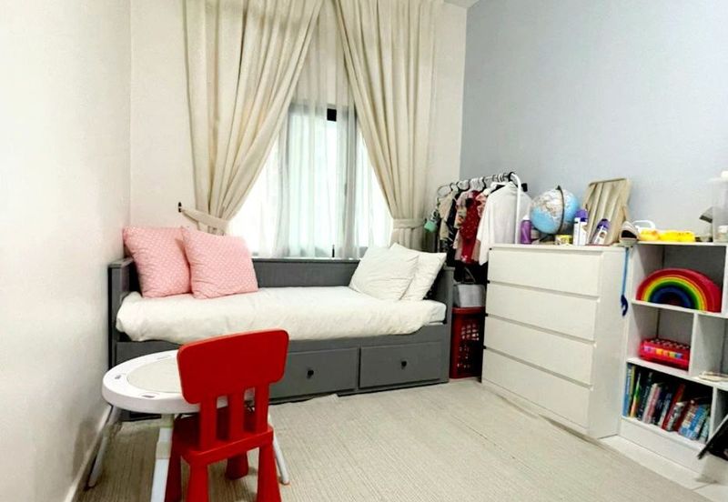 Lake Vista Residence