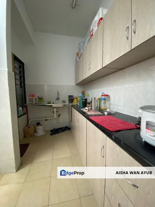 Shop Apartment Putra Kajang Commercial Centre For Sale | Tingkat 3 | View Padang , Selangor, Kajang