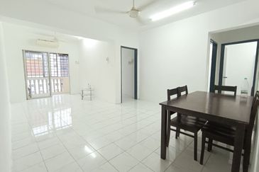 Sri Ria Apartments