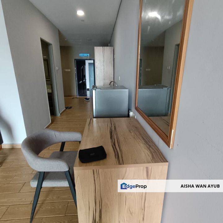 Business Suite Plaza Bangi Perdana For Sale | Level 5 | Jalan Gerbang Wawasan 1 Bangi Gateway | Next to Hospital Pakar An-nur , Selangor, Bangi