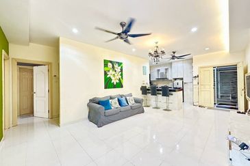 Kristal Villa Condominium