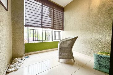 Kristal Villa Condominium