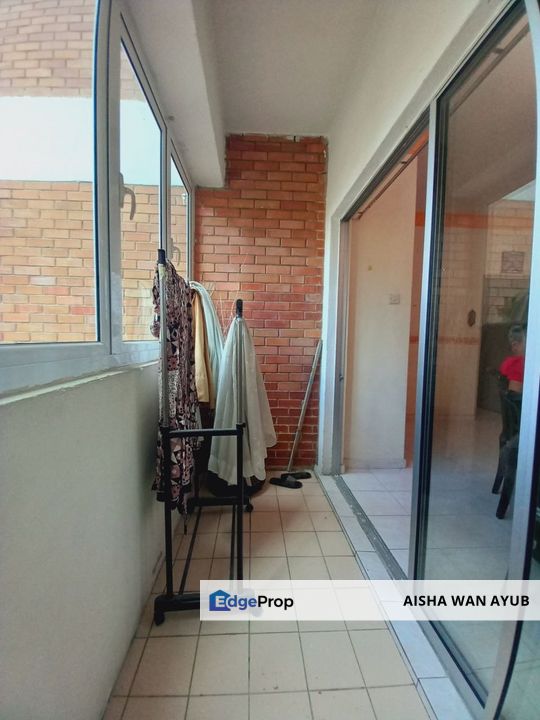 Condo Green Acre Park Bandar Sungai Long Kajang For SALE | FREEHOLD | 3R2B | Near UTAR , Selangor, Bandar Sungai Long