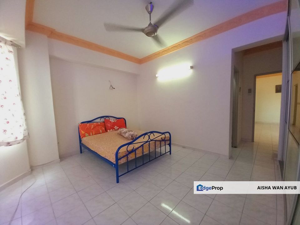 Condo Green Acre Park Bandar Sungai Long Kajang For SALE | FREEHOLD | 3R2B | Near UTAR , Selangor, Bandar Sungai Long