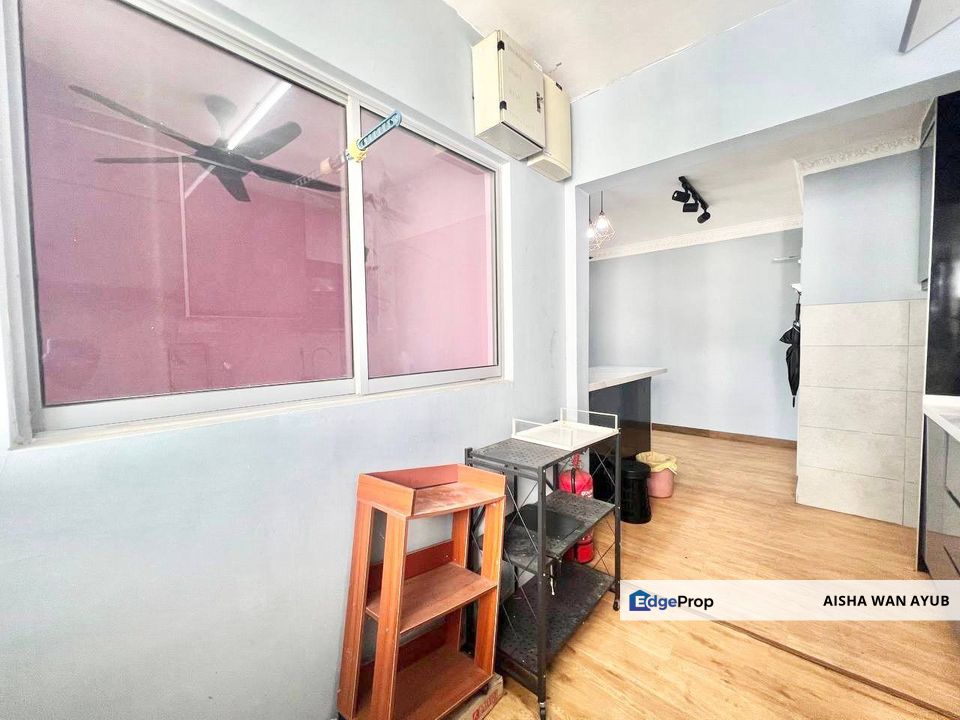 Residensi Sutera 7 Taman Sutera Kajang For Sale | Renovated | Balcony facing KL View, Selangor, Kajang