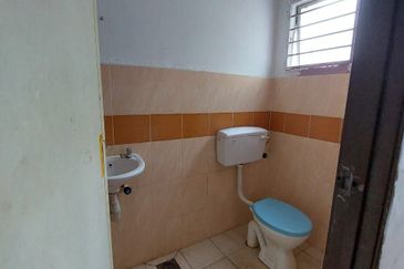 Taman Tasik Semenyih (Lake Residence)