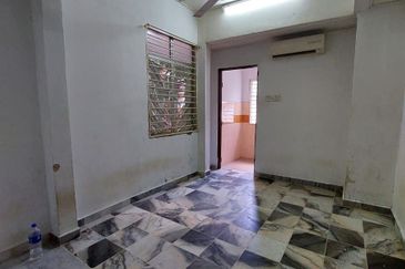 Taman Tasik Semenyih (Lake Residence)