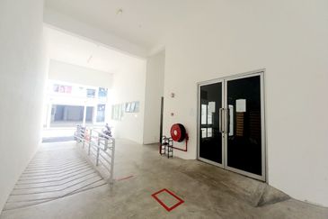 Sutera Bayu Apartment Jalan Palma 3, Taman Bukit Palma Kajang Near UTAR
