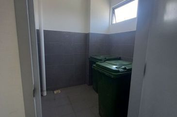 Sutera Bayu Apartment Jalan Palma 3, Taman Bukit Palma Kajang Near UTAR