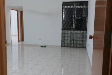 Apartment Mawar, Taman Sutera