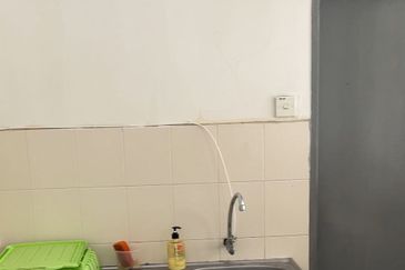 Laman Suria e-Resort Apartment