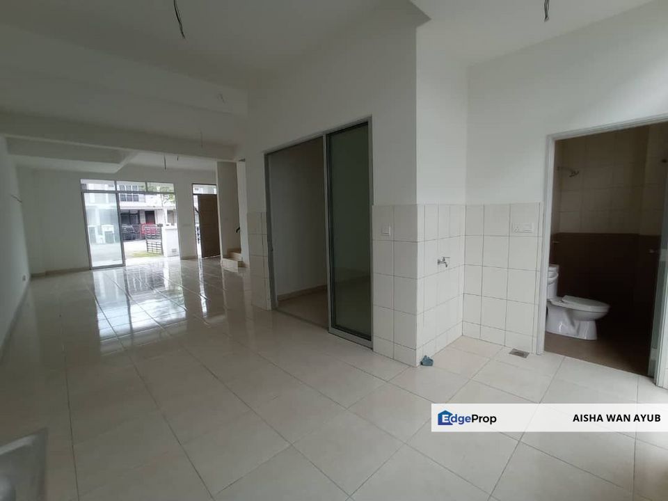 Double Storey Taman Idaman Bangi Selangor House For Sale I nearby KTM Bangi I SK Bangi, Selangor, Bangi