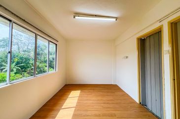 Sri Sentosa Condominium