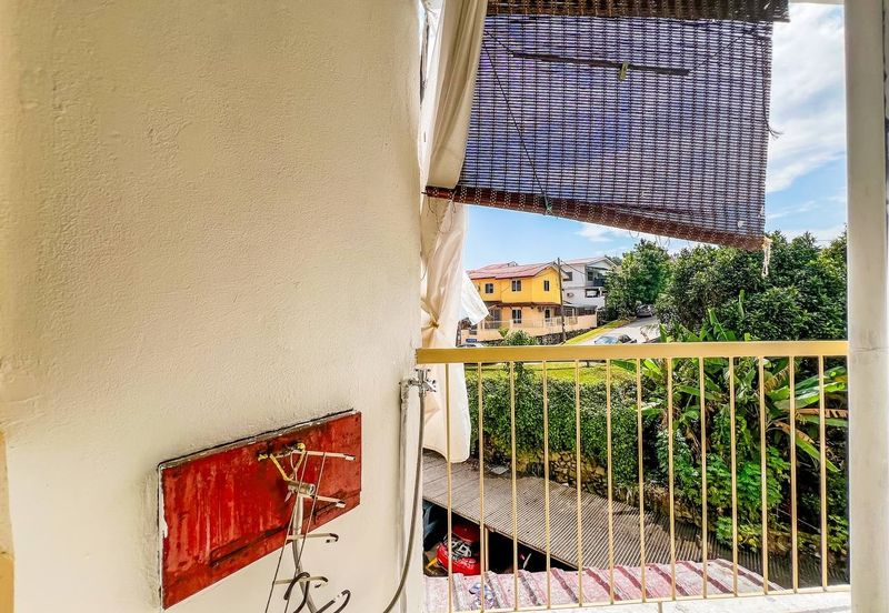 Sri Sentosa Condominium