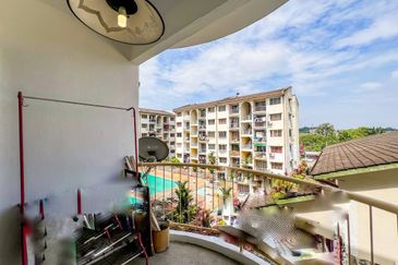 Sri Sentosa Condominium