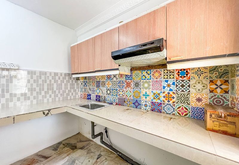 Sri Sentosa Condominium